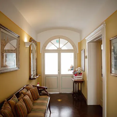 San Genesio Hotel 3*