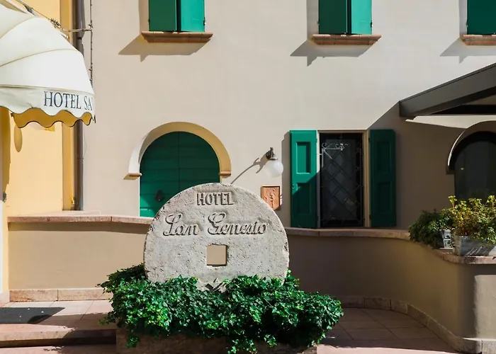 San Genesio מלון Fabbrico