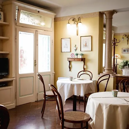 فندق San Genesio